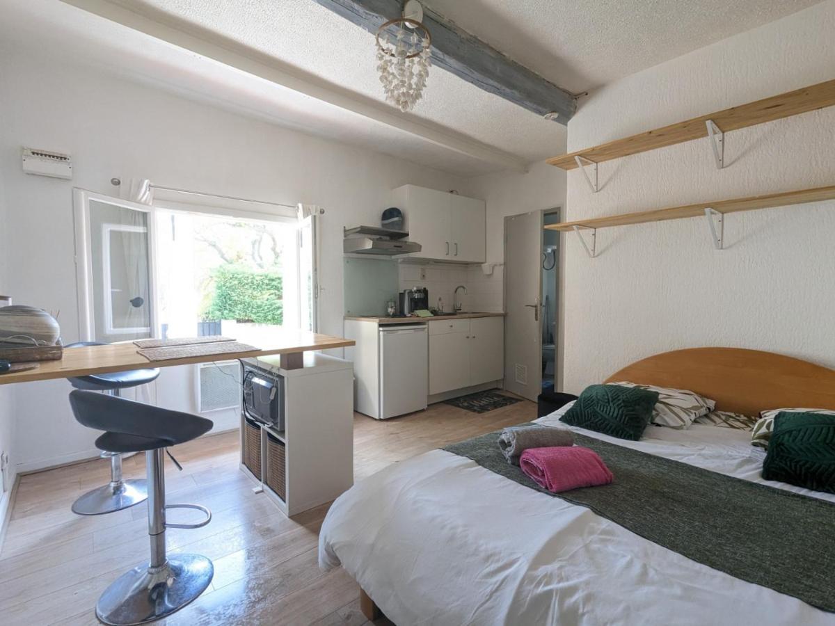 Studio Avec Parking Tout A Pied Et Calme บ็องโดล ภายนอก รูปภาพ